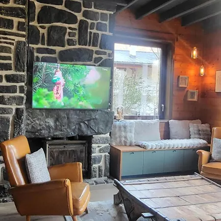 木屋 Otsoak Prive 3 6 Personnes Avec Grande Terrasse, Garage Couvert, Vue Montagnes A St Lary Village