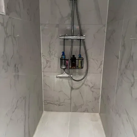 Otsoak Prive 3 6 Personnes Avec Grande Terrasse, Garage Couvert, Vue Montagnes A St Lary Village Сен-Лари-Сулан