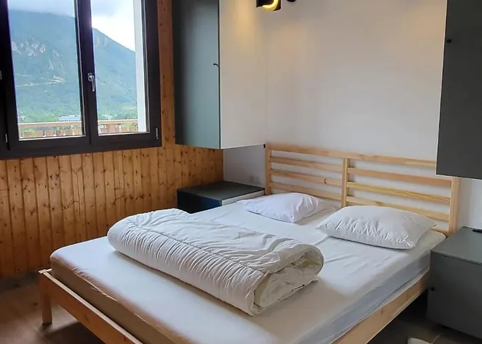 Otsoak Prive 3 6 Personnes Avec Grande Terrasse, Garage Couvert, Vue Montagnes A St Lary Village Saint-Lary-Soulan